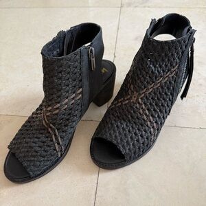 Sam Edelman Woven Leather Cooper Black Peep Toe Ankle Bootie Sandal